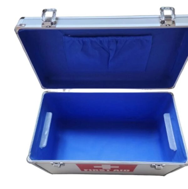 ALUMINIUM FIRST AID BOX - Image 4